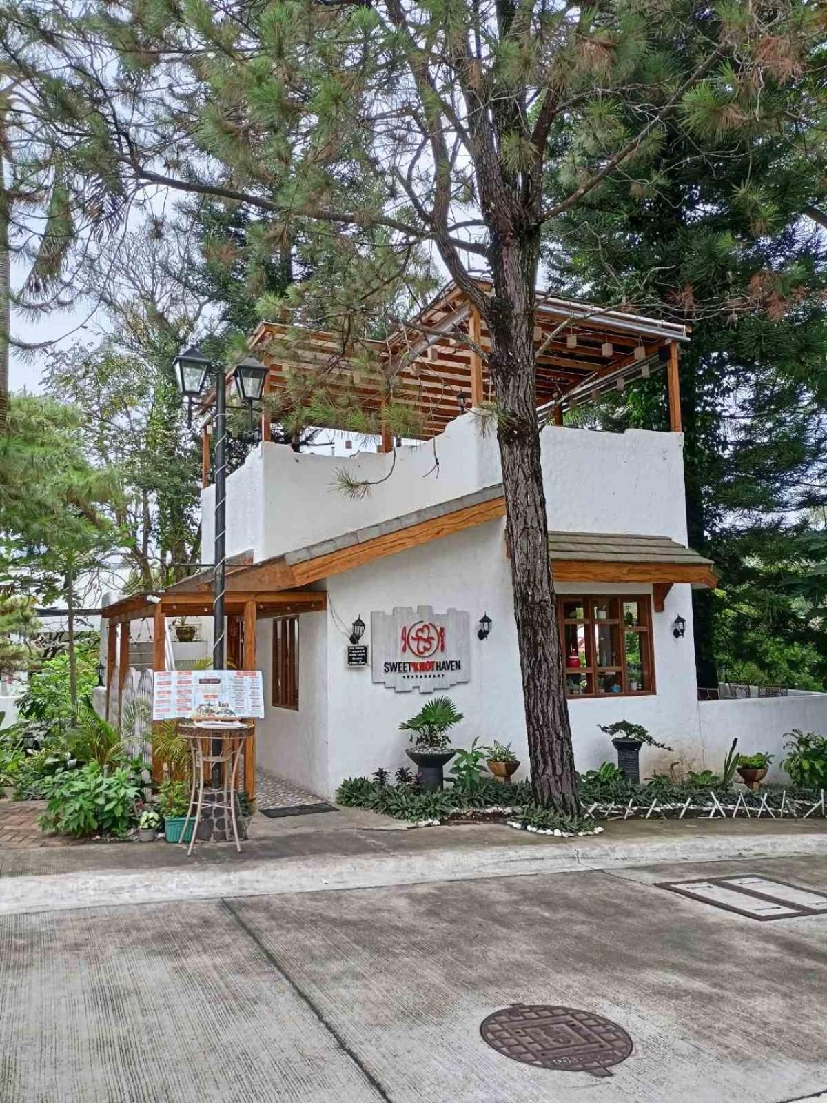 La Bella Residences, The Tiny Loft Тагайтай Экстерьер фото